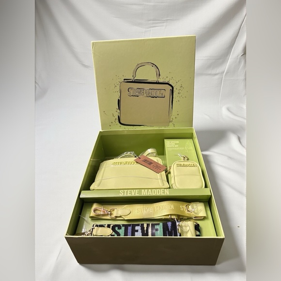 Steve Madden Special Edition Evelyn Bag Set NWT